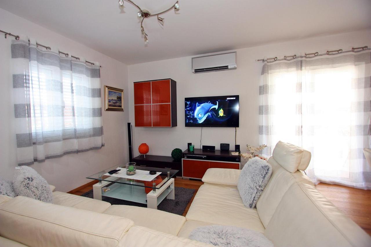 Apartment Petra スペタル エクステリア 写真