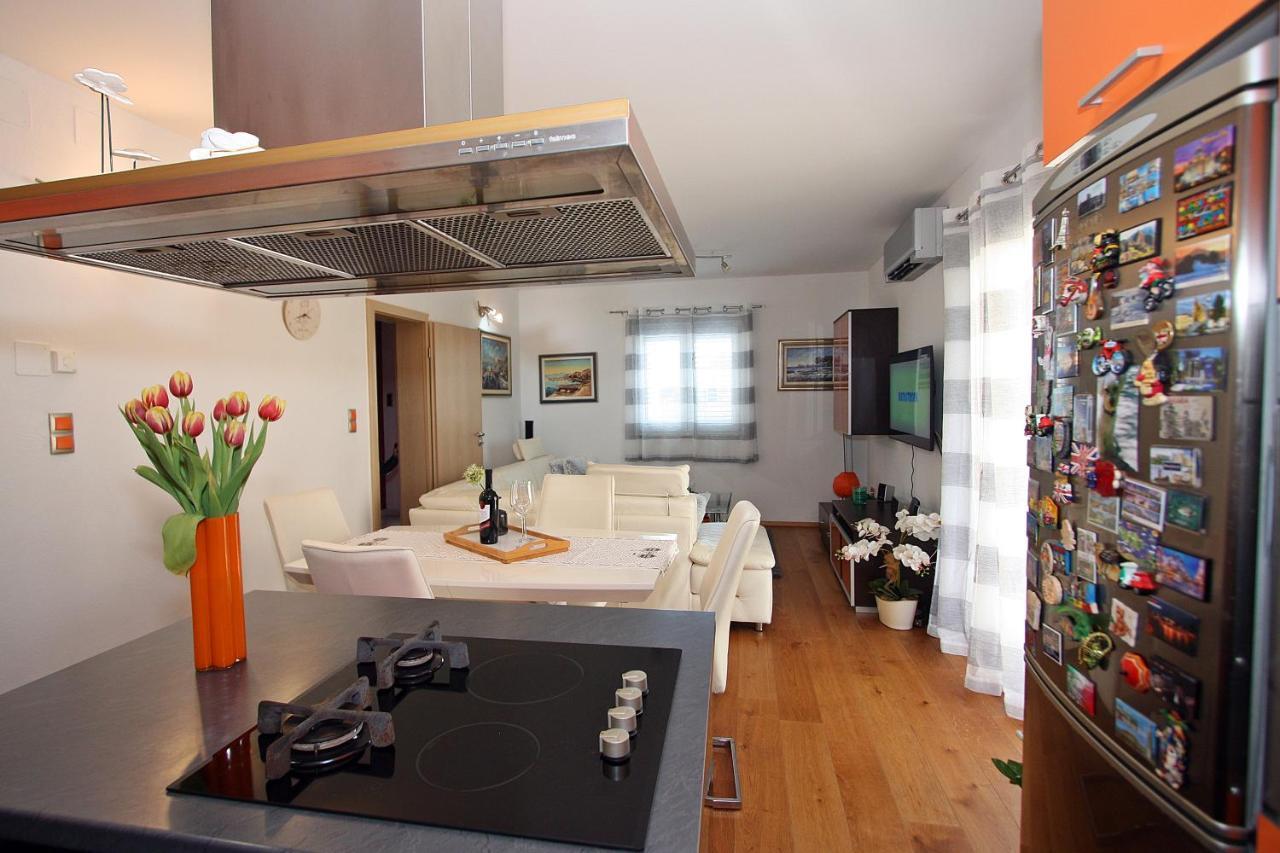 Apartment Petra スペタル エクステリア 写真