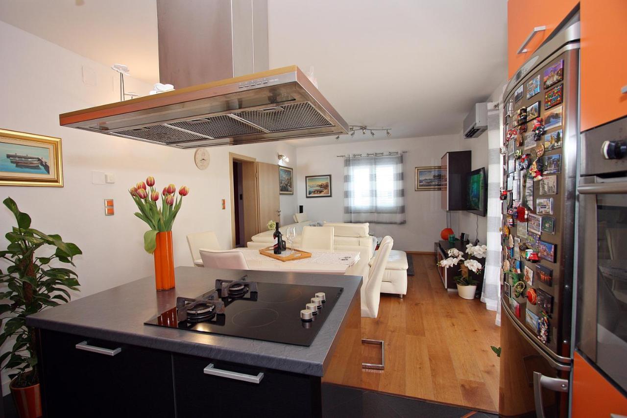 Apartment Petra スペタル エクステリア 写真
